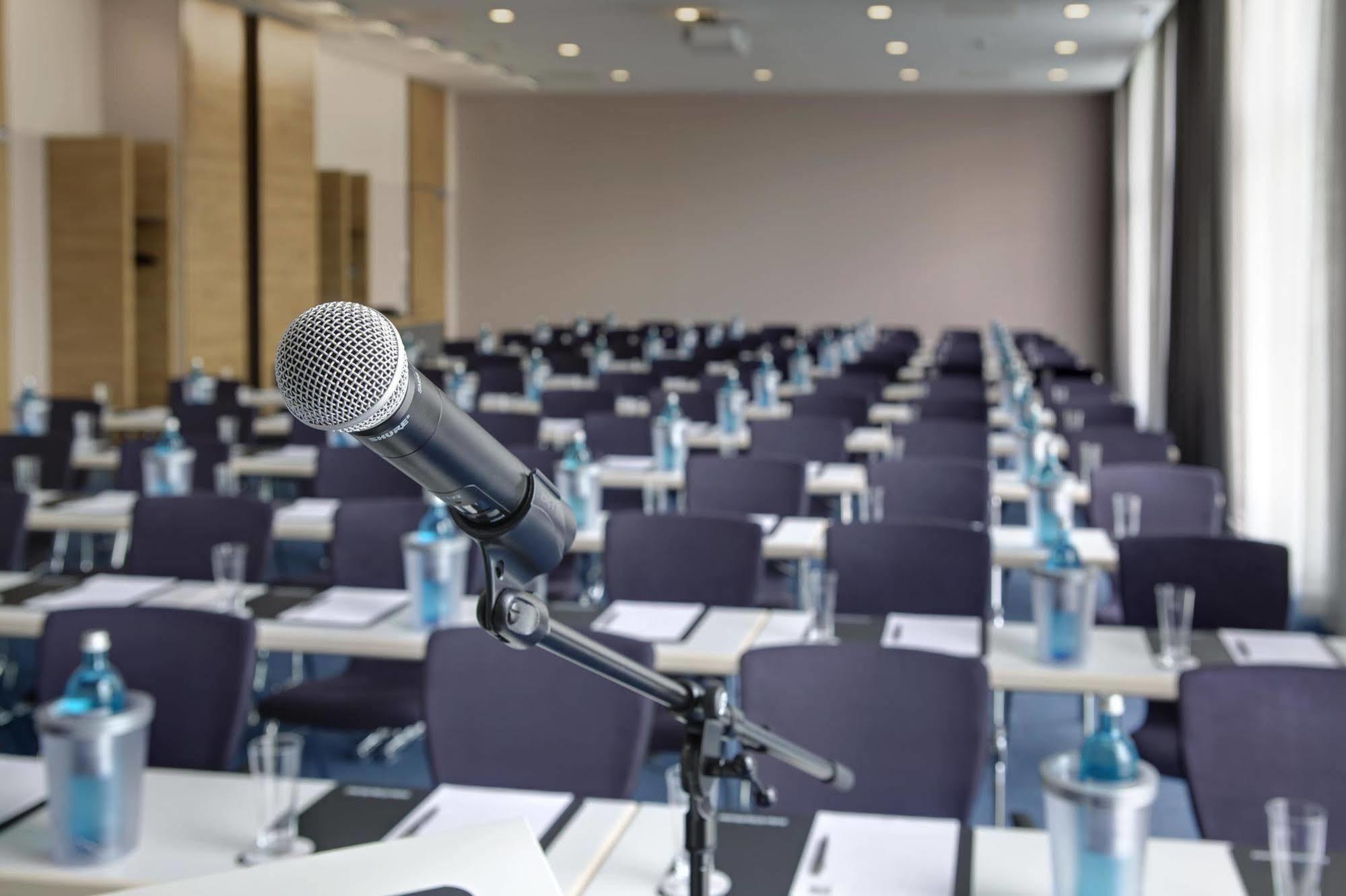 Intercityhotel Lipcse Kültér fotó